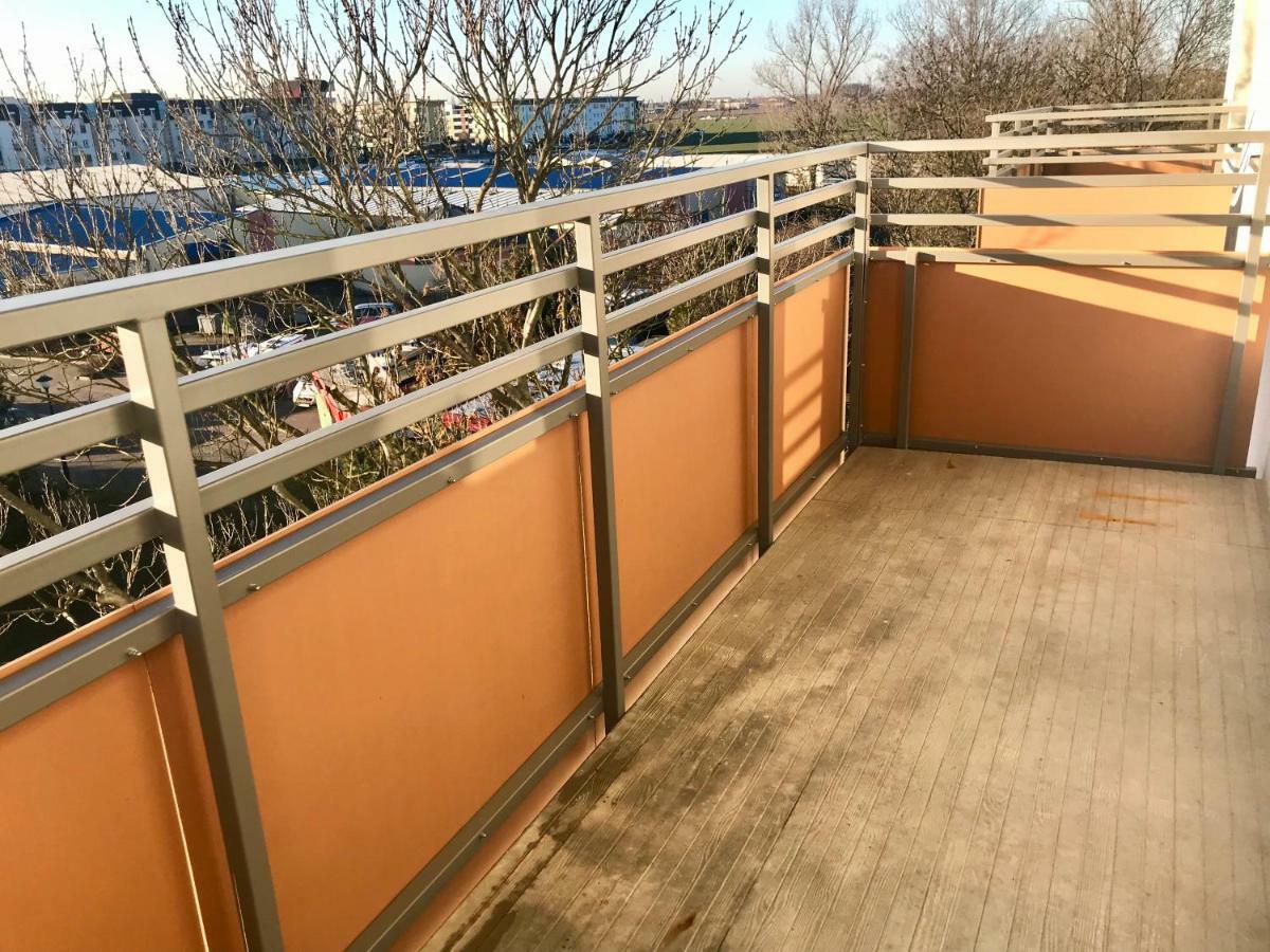 Apartament Antoniny Лешно Екстер'єр фото
