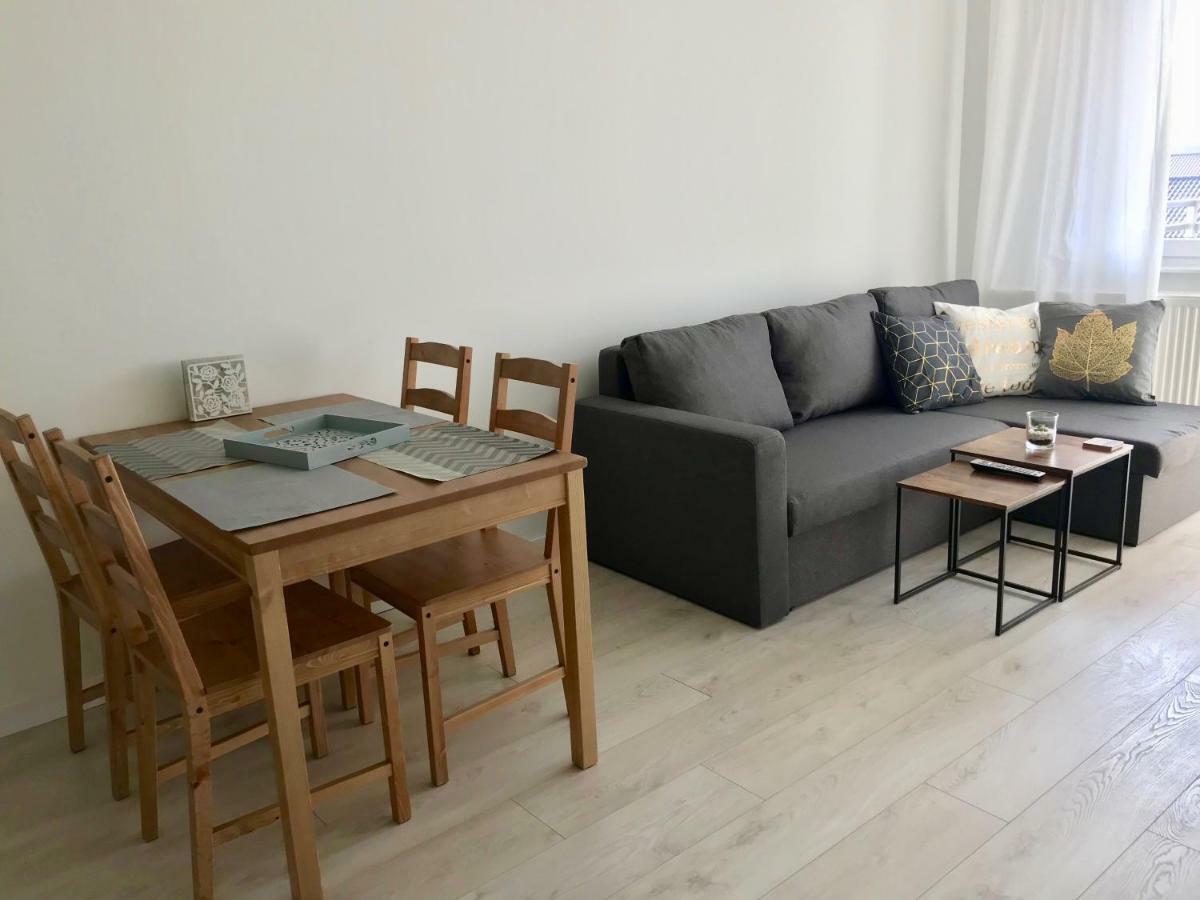 Apartament Antoniny Лешно Екстер'єр фото